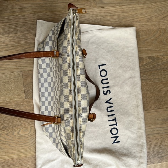 AUTHENTIC Louis Vuitton Damier Azur Totally MM - rare; discontinued style! - Picture 2 of 13
